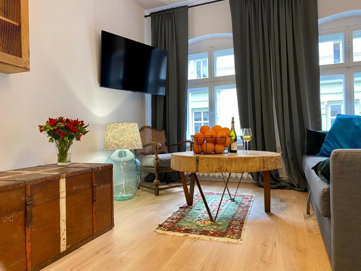 Apartament Hrabala Jelenia Góra Exterior foto